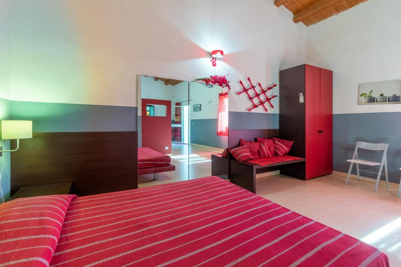 Villa Santa Croce سانتا كروتْشّي كاميرينا المظهر الخارجي الصورة