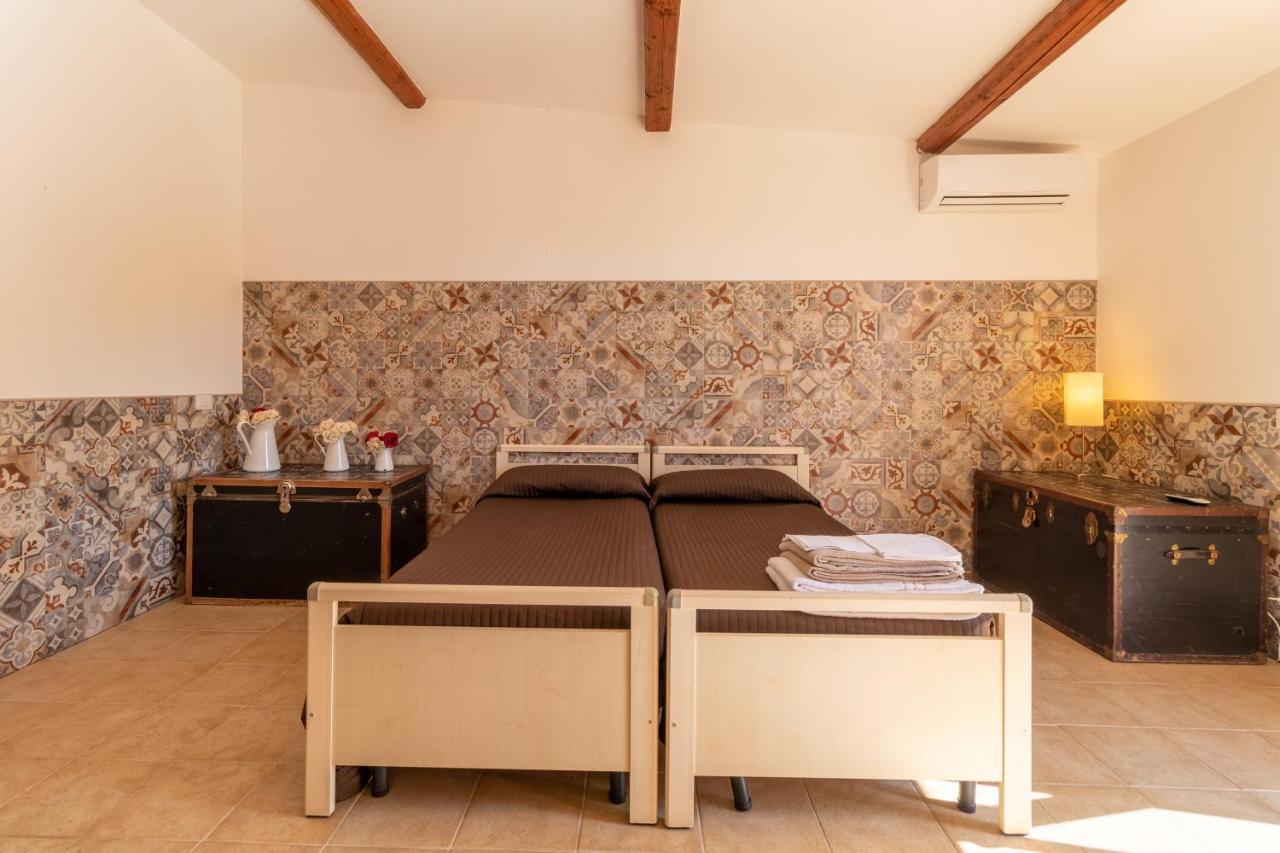 Villa Santa Croce سانتا كروتْشّي كاميرينا المظهر الخارجي الصورة